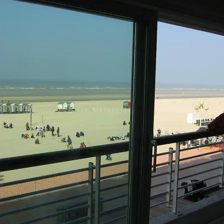 Residentie Albert-1, App.202, Zeelaan 214 Apartamento De Panne